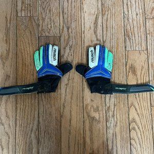 Very Young Boy's or Girl's Reusch Re:ceptor Soccer Goalie Gloves